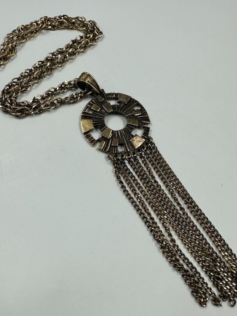 3/$30 Vintage Sarah Coventry Spanish Moss Pendant Necklace Bronze Tone Brutalist